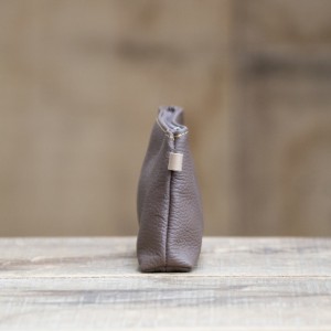 TROUSSE CUIR FOSSILE | L'écolière